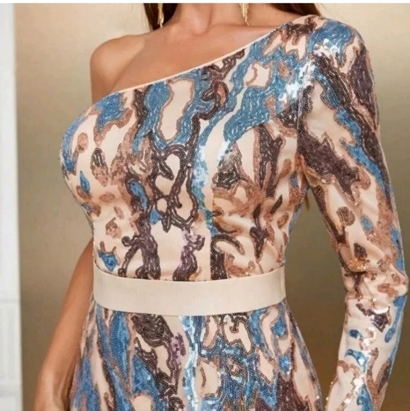 Multicolor,  Graphic Print,  Assymmetrical Neck,  Sequined Mermaid Gown - Picture 6 of 13